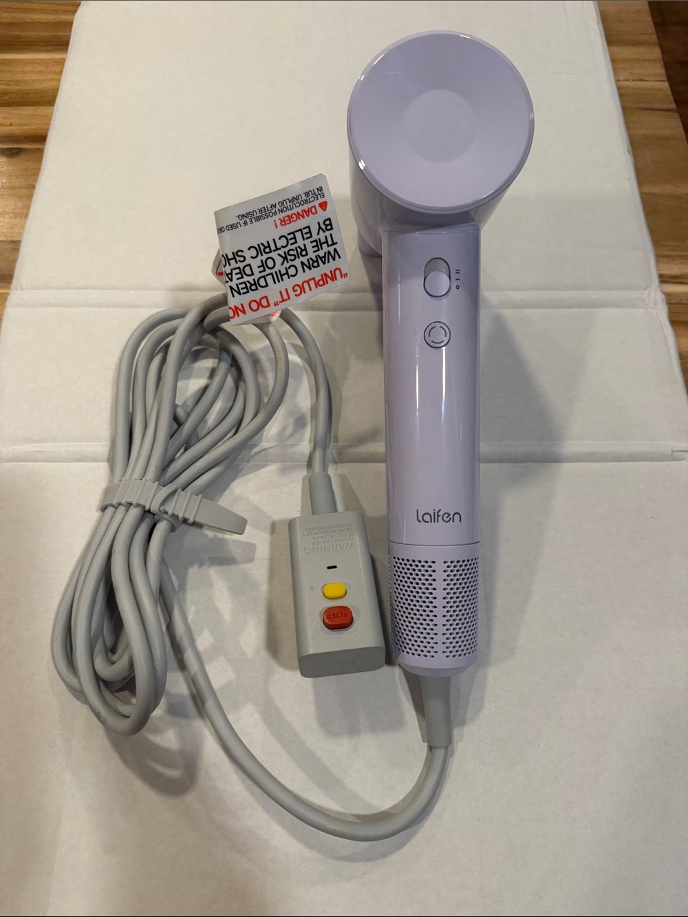 Laifen SE Lite Hair Dryer Purple 1400 watts lightweight great for travel